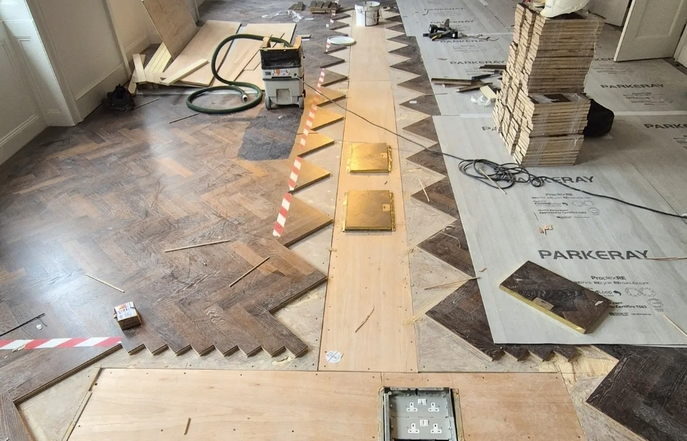 Parquet floor before restoration
